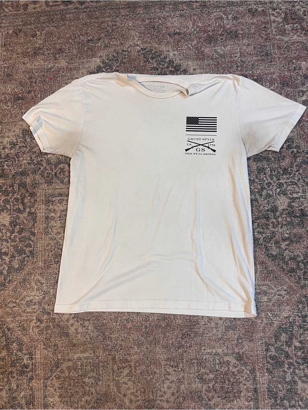 Men’s grunt Style white t shirt skull patriotic large